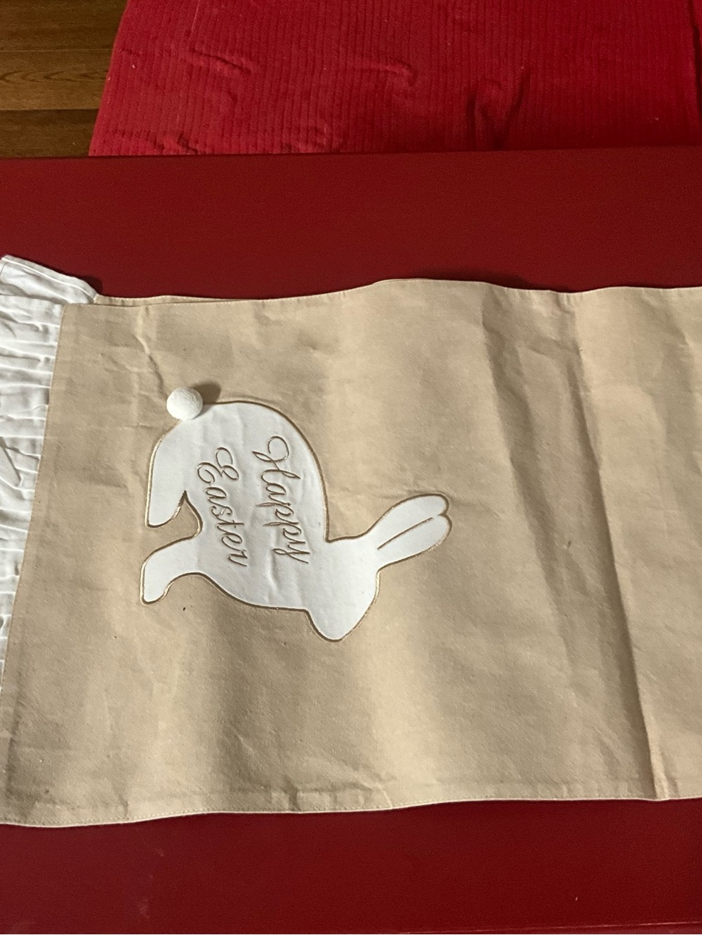Easter table runner - Picture 6 of 9